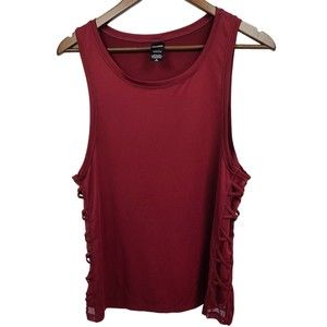 Victoria Sport Red Sleeveless Athletic Top Medium